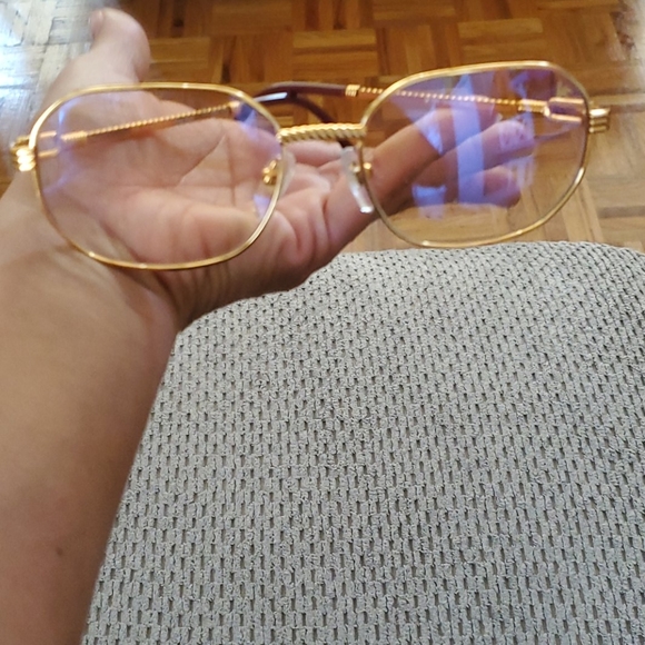 Sunglasses - Picture 2 of 2